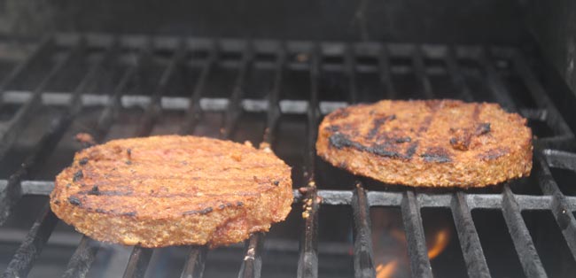 veggie-burgers-vegan-BBQ
